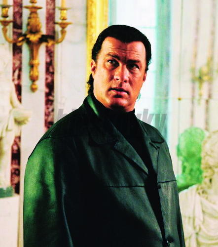 steven-seagalúú.jpg